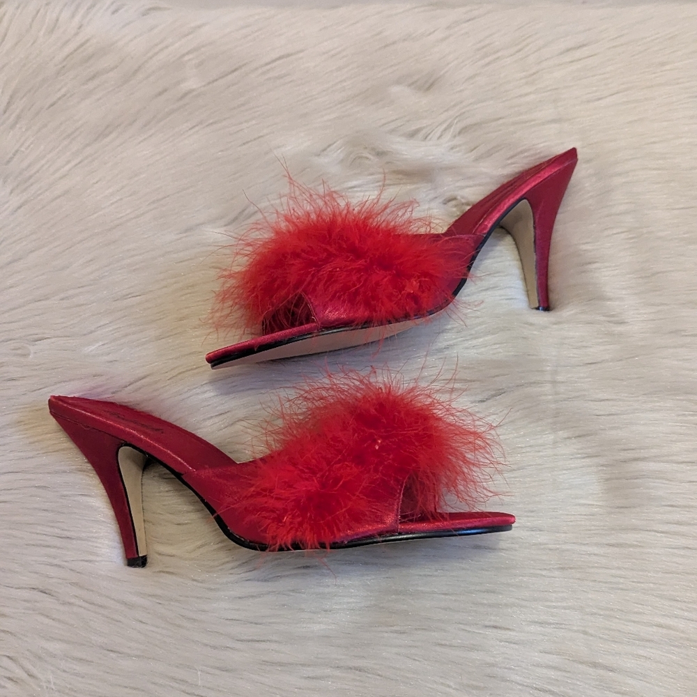 Vintage Fredrick's of Hollywood red feather open back heels size 9 - Picture 1 of 7